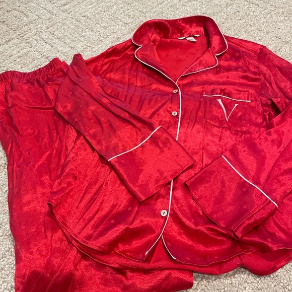 Victoria's Secret Red W Polka Dots PJ Set Satin Silky Lounge Pants Pajama SZ M - Picture 1 of 9